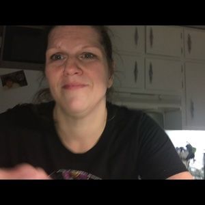 Meet your Posher, Daphne